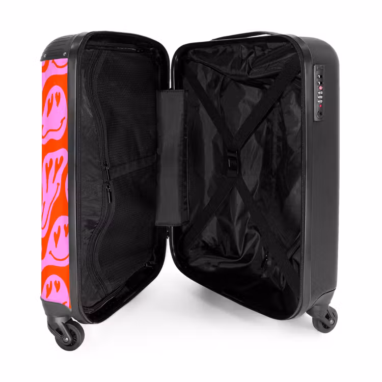 Suitcase - Abstract smiley face figures with heart eyes on red and pink — 5