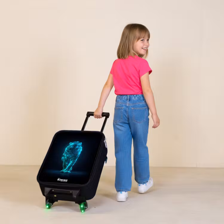 Children's suitcase - Glowing tiger in motion — 2