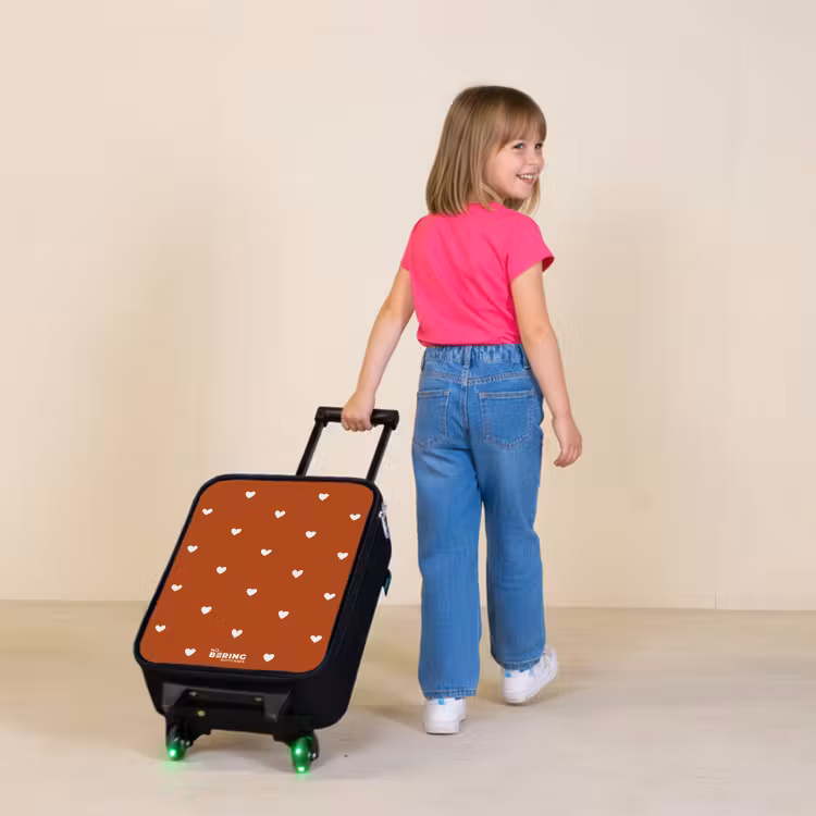 Children's suitcase - White heart pattern on orange brown background — 2