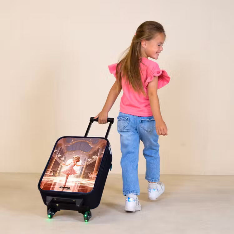 Children's suitcase - Dancing ballerina in a pink tutu — 1