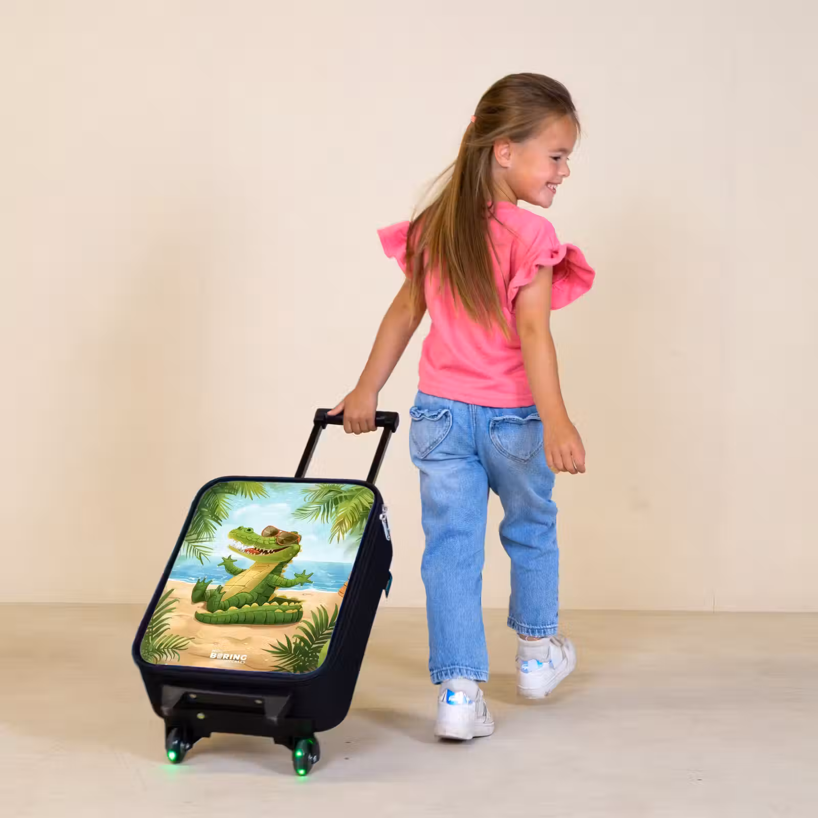 Children's suitcase - Crocodile with sunglasses relaxes on beach — 1