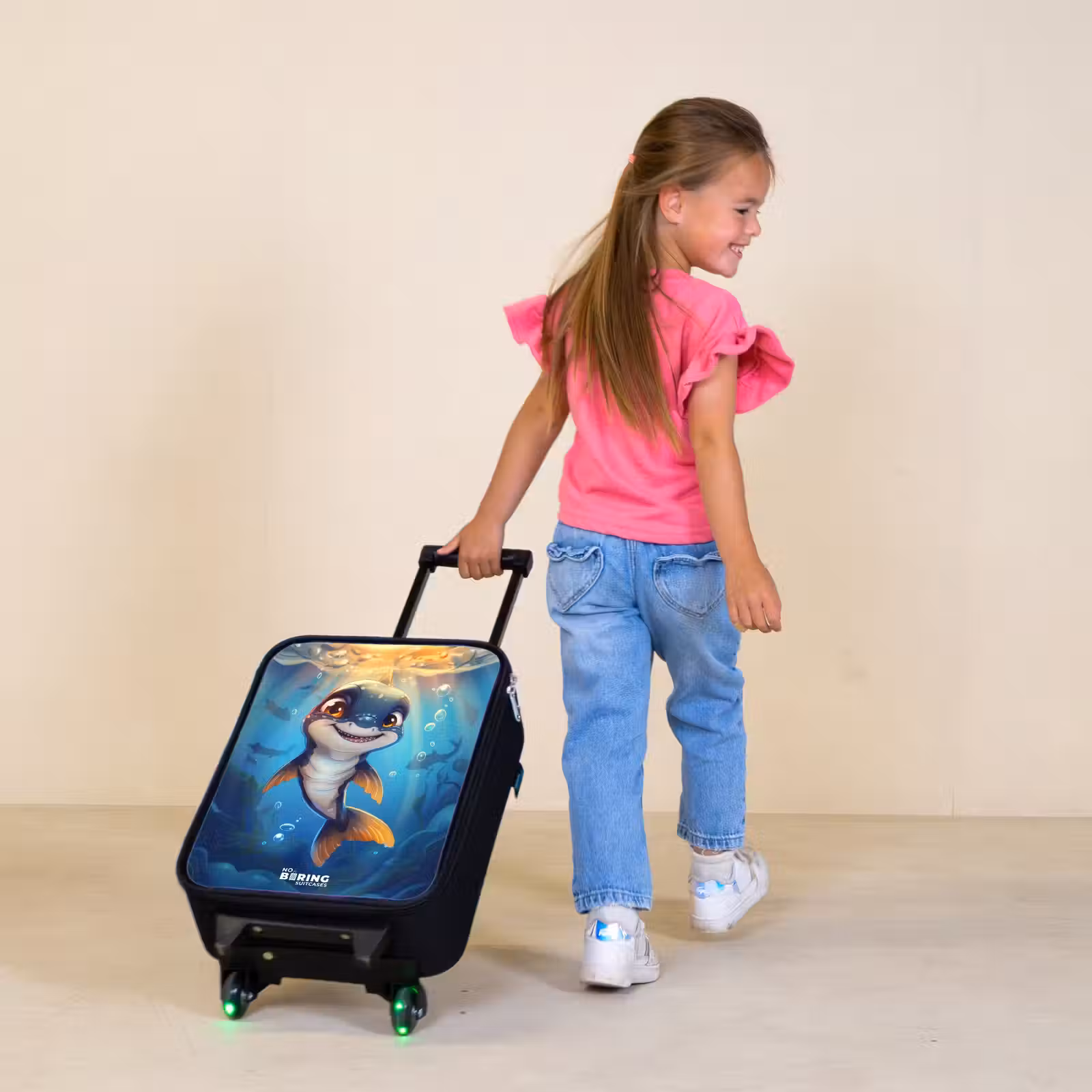 Children's suitcase - Shark with face in the water — 1