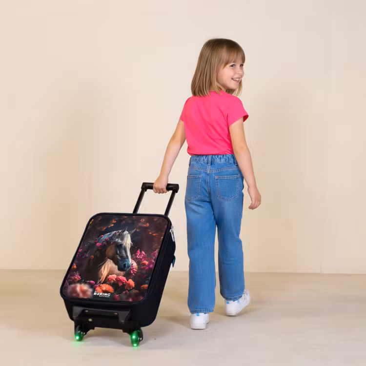 Children's suitcase - Golden brown horse among flowers — 2