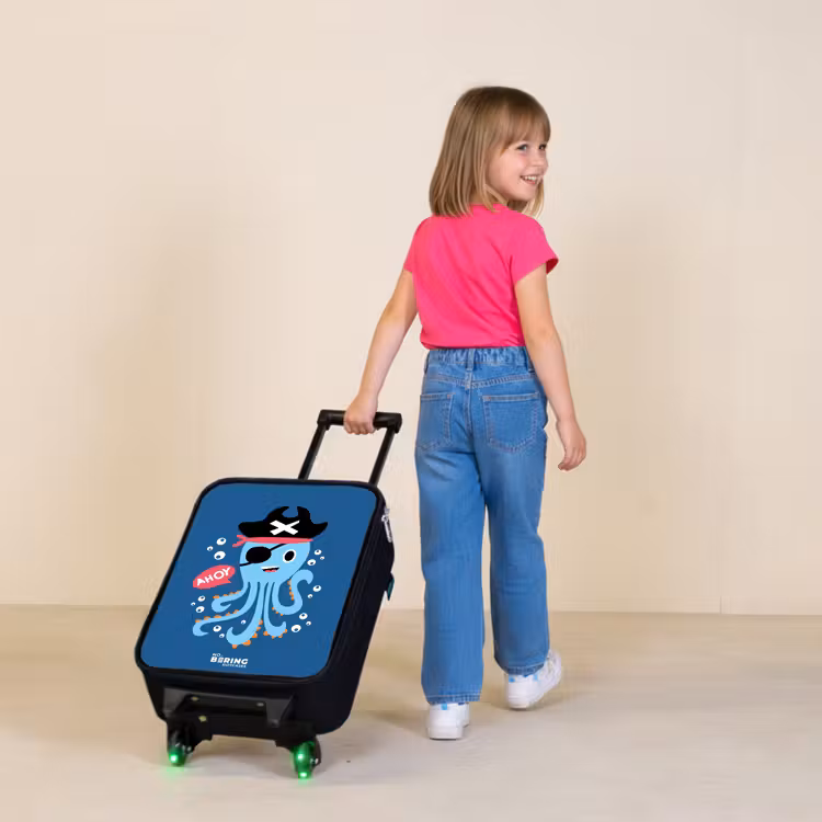 Children's suitcase - Pirate octopus with a hat — 2