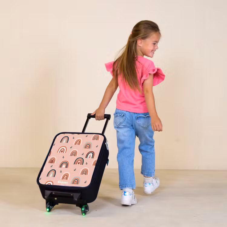 Children's suitcase - Pink rainbows pattern — 1
