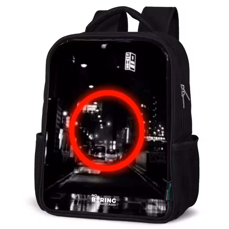 Kids backpack - Black - Bright red circle over a city street — 6