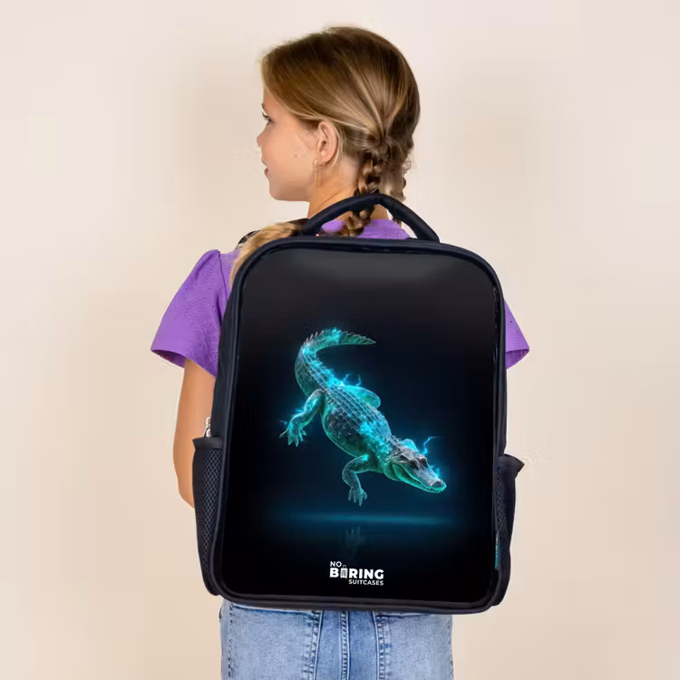 Kids backpack - Black - Cyber crocodile in action pose — 4