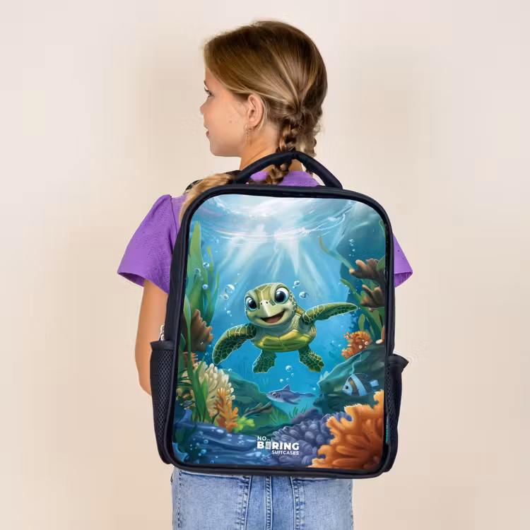 Kids backpack - Black - Green turtle swimming — 4