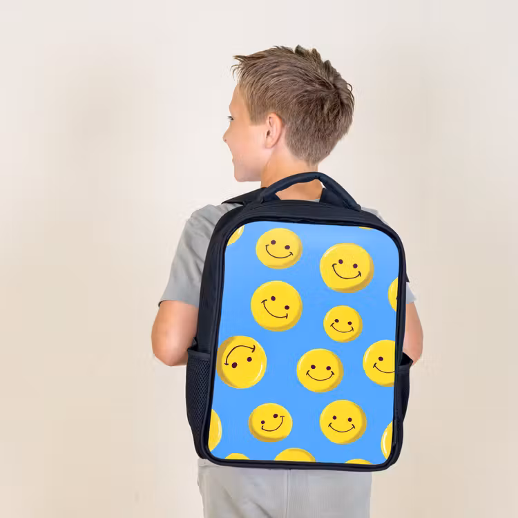 Kids backpack - Black - Cheerful smiley rain on blue background — 2