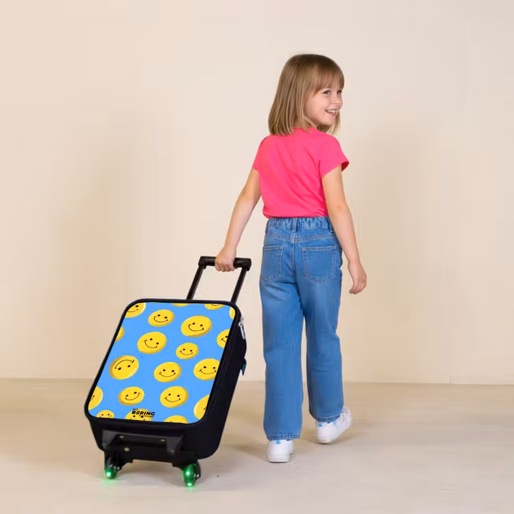 Children's suitcase - Merry smiley rain — 2