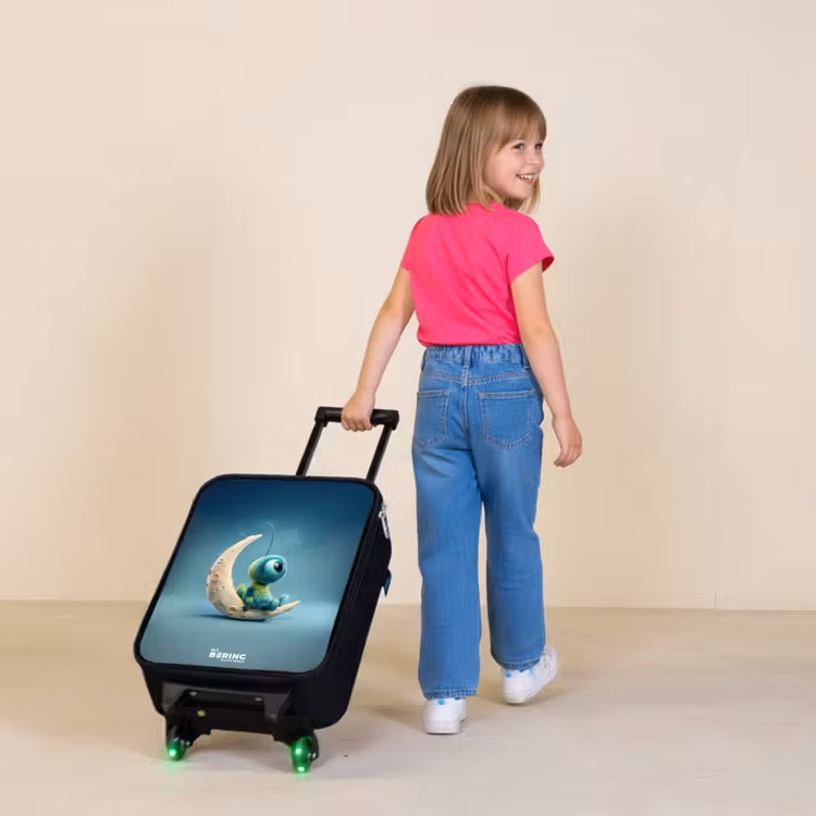 Children's suitcase - Dreamy Creature on the Moon — 2
