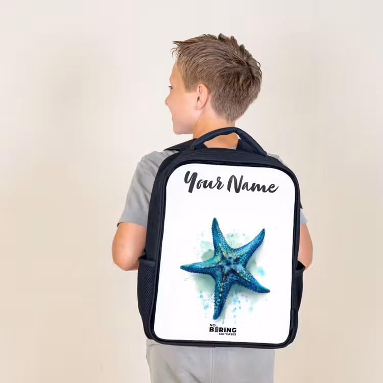 Kids backpack with name - Black - Blue Starfish on White Background — 2