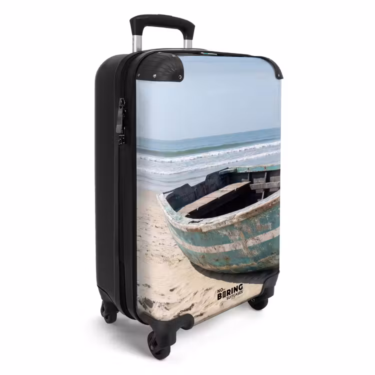 Suitcase - Boat - Sandy beach - Sea — 2