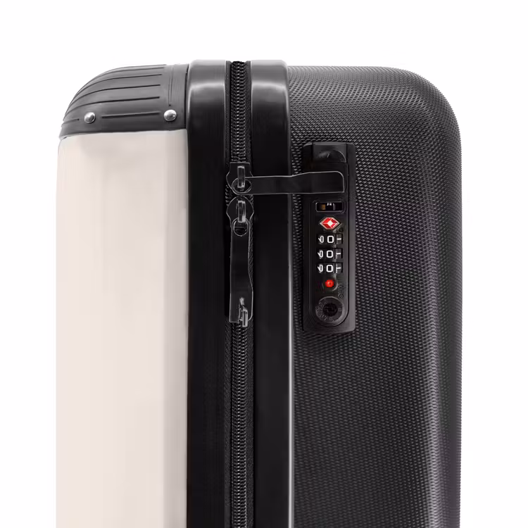 Suitcase - Gigi Giraffe — 5