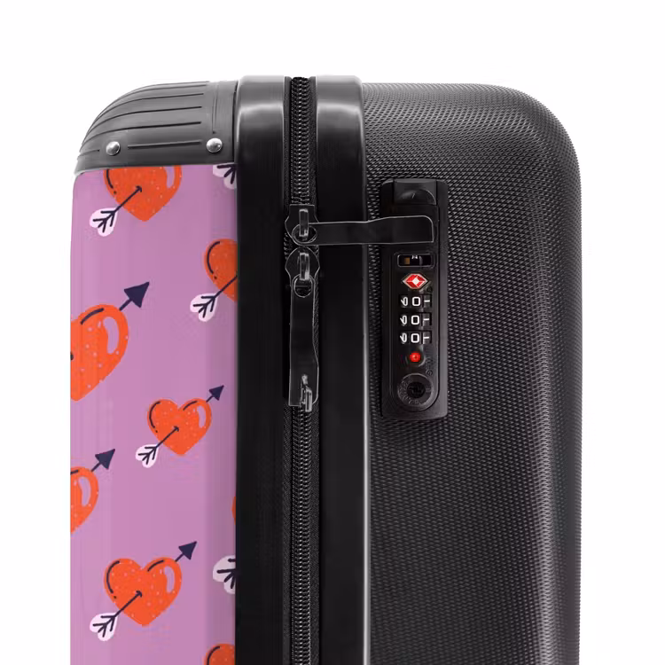 Suitcase - Patterns - Pattern of red hearts with arrows on purple background — 5