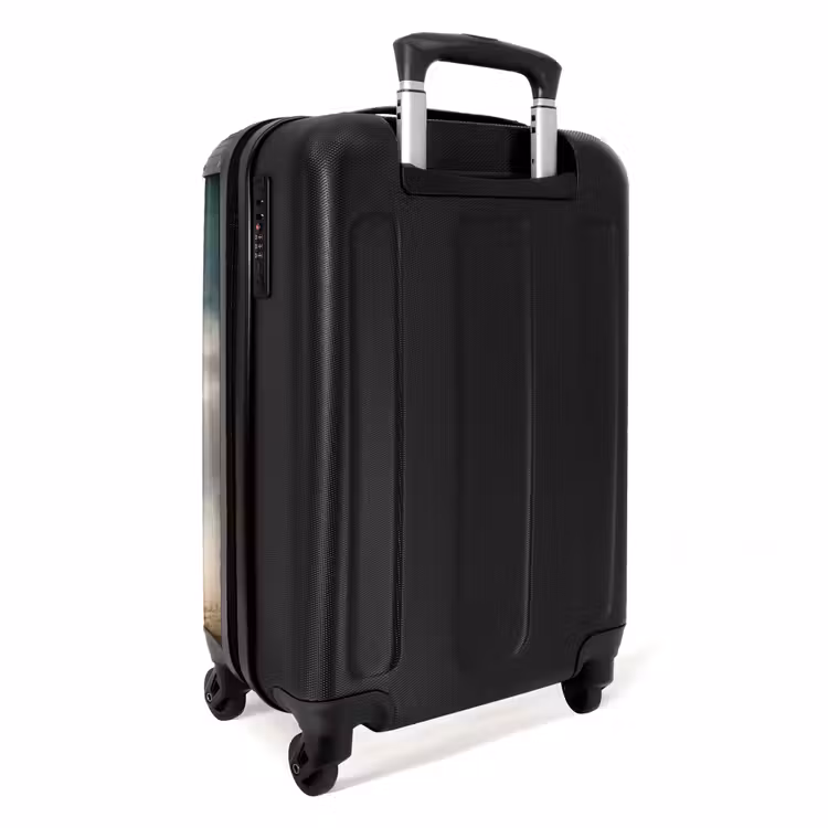 Suitcase - Sandy in storm — 3