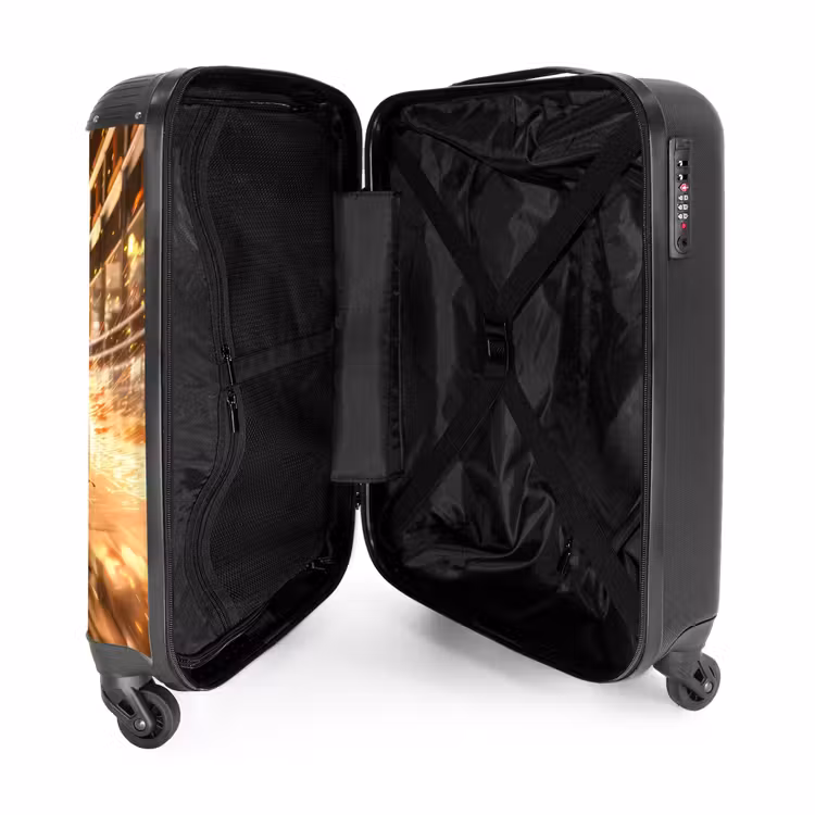 Suitcase - Rapid red — 4