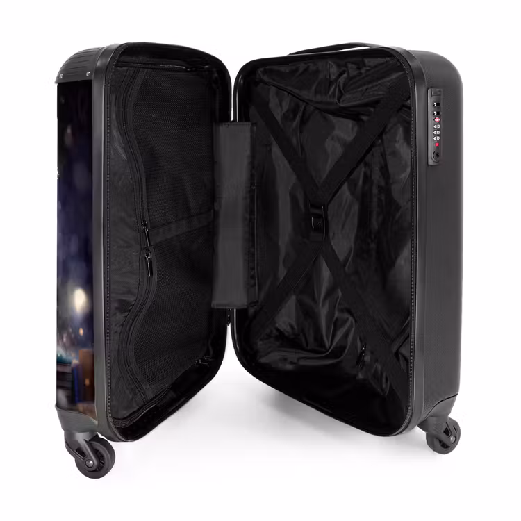 Suitcase - Witch with dark curls — 5