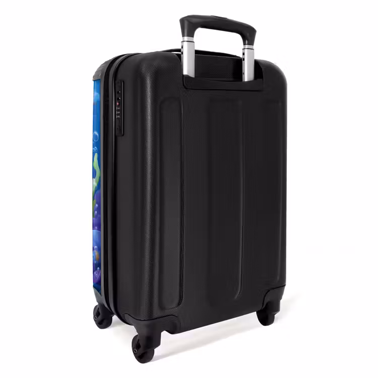 Suitcase - Olivia underwater — 3