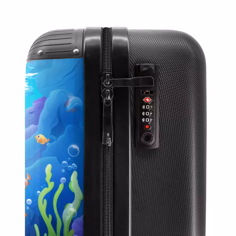 Suitcase - Olivia underwater — 5