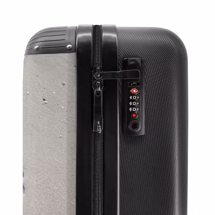Suitcase - Feet - Prints - Sand — 6