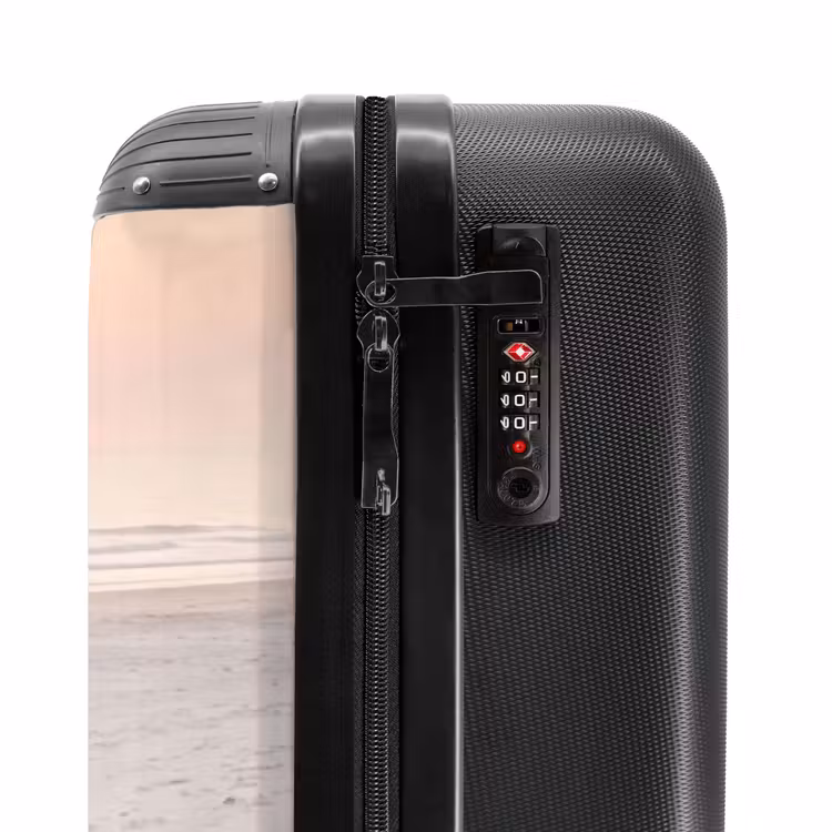 Suitcase - Horizon - Dune landscape - Sand — 6