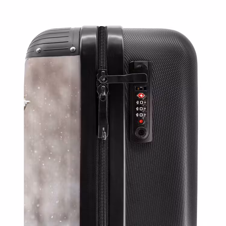 Suitcase - Red Deer - Forest - Snow - Winter - Majestic — 6