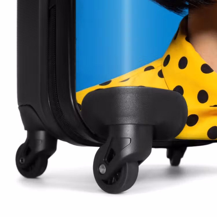 Suitcase - Woman - Sunglasses - Pop Art - Portrait - Yellow — 7