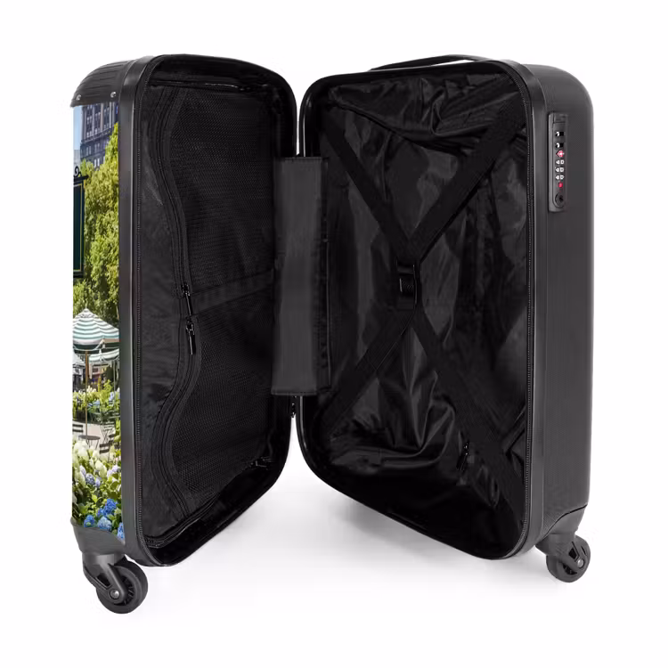 Suitcase - Park - Fountain - City - Nature — 5