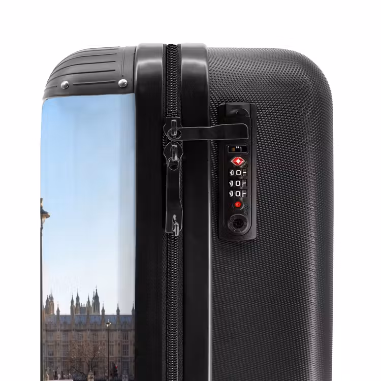 Suitcase - Phone Booth - Red - London - City - Architecture — 6