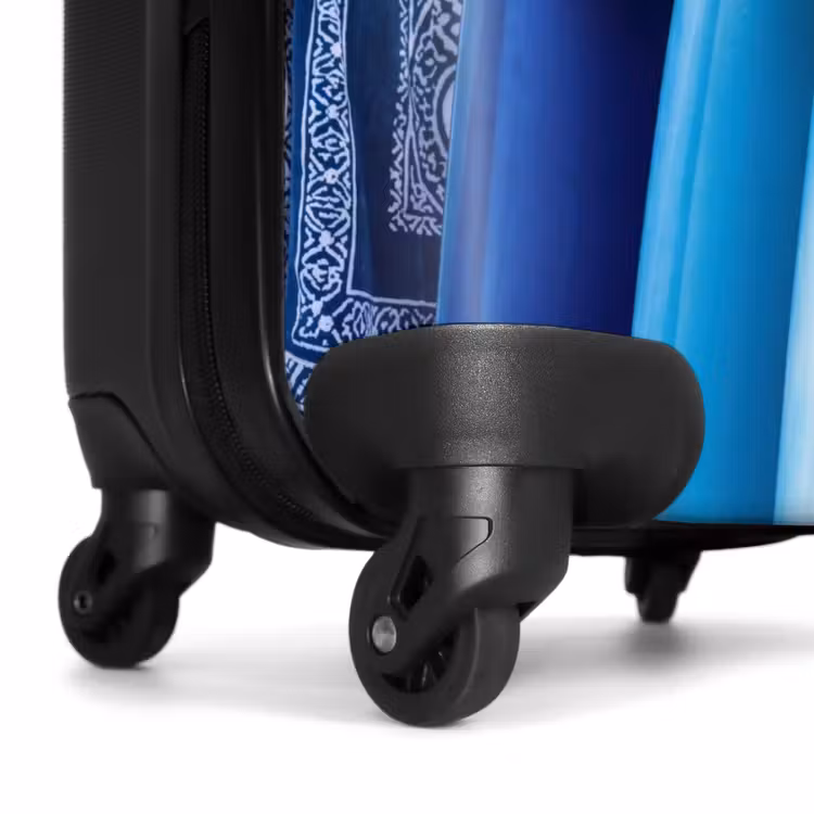 Suitcase - Surfboard - Beach - Summer - Blue - Water — 7