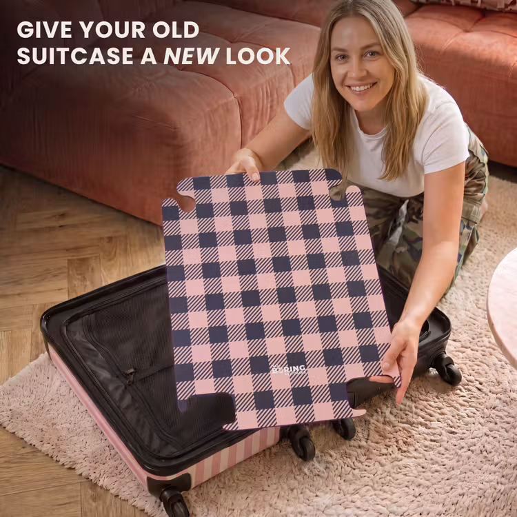 CaseSwap - Checkered checkerboard pattern in pink and black — 3