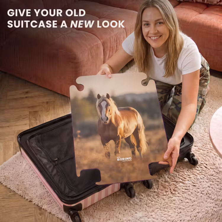 CaseSwap™ - Brown horse in a pasture — 3