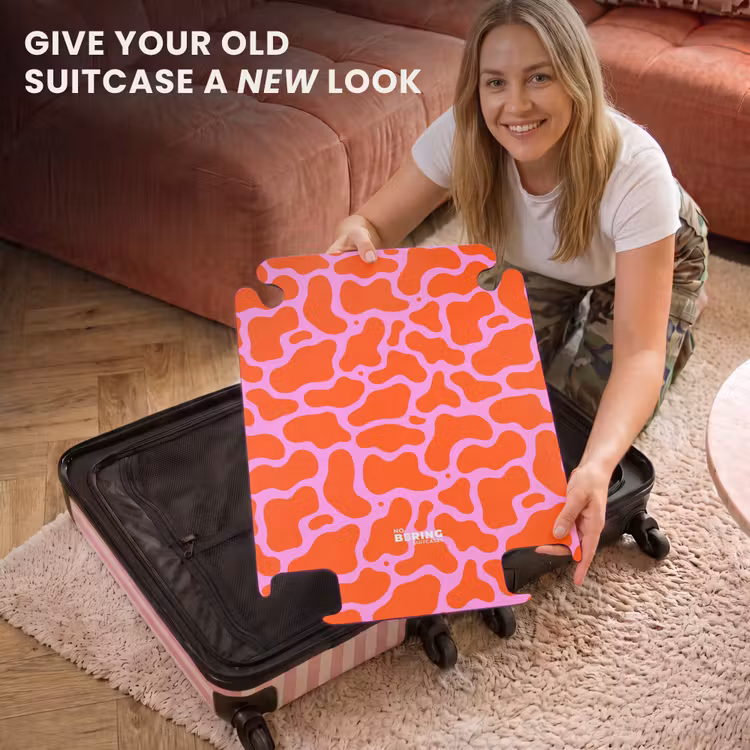 CaseSwap™ - Organic spot pattern in red and pink — 3