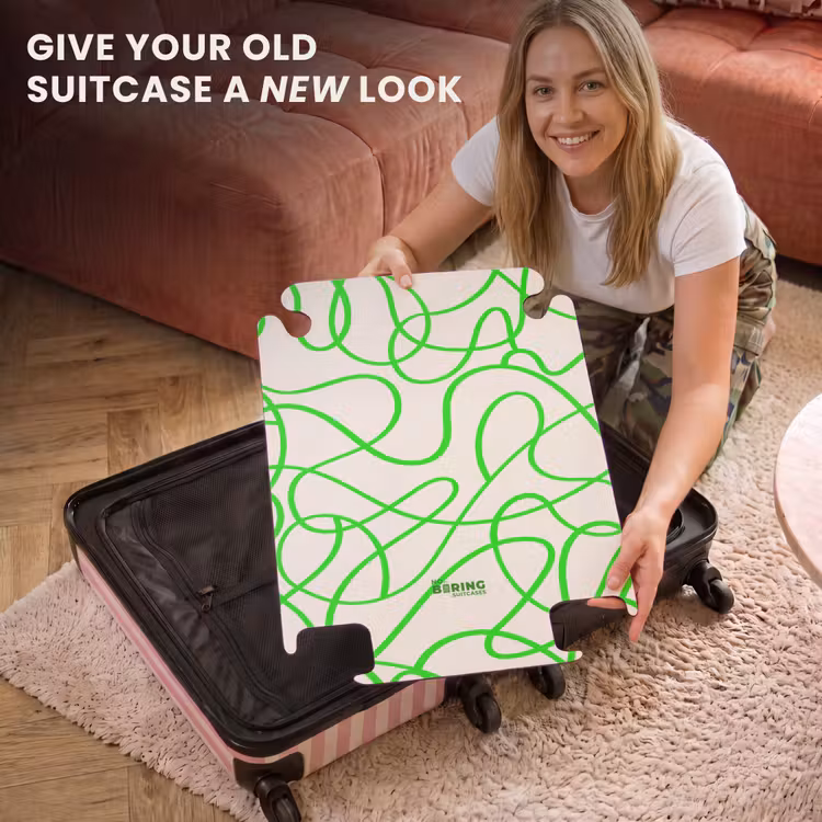 CaseSwap™ - Green curly lines on beige — 3