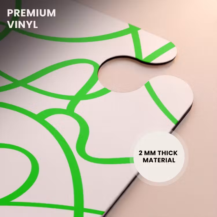 CaseSwap™ - Green curly lines on beige — 6